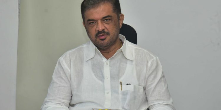 महाराष्ट्रात बर्ड फ्लू नाही; राज्यात बर्ड फ्लू सर्वेक्षण कार्यक्रम नियमित सुरू – पशुसंवर्धनमंत्री सुनील केदार