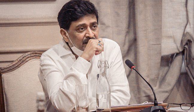 राज्यातील विविध इमारतींच्या बांधकामासाठी सार्वजनिक बांधकाम विभागाकडून निधी वितरित