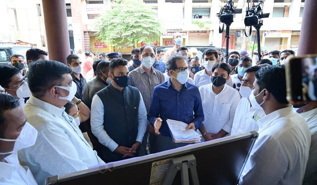 पूरग्रस्त जनतेला पुन्हा उभे करणार – मुख्यमंत्री उद्धव ठाकरे यांची ग्वाही